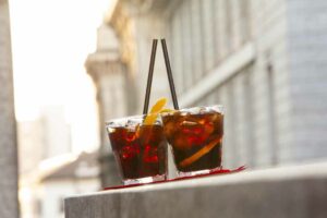 Milano Torino 1958, un cocktail speciale che celebra il 60° anniversario del gruppo SINA Hotels