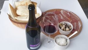 Ficattole con Lambrusco