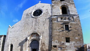 cattedrale-acerenza (trmtv.it)